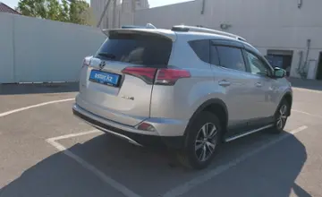 Toyota RAV4 2018 года за 15 000 000 тг. в Шымкент фото 3