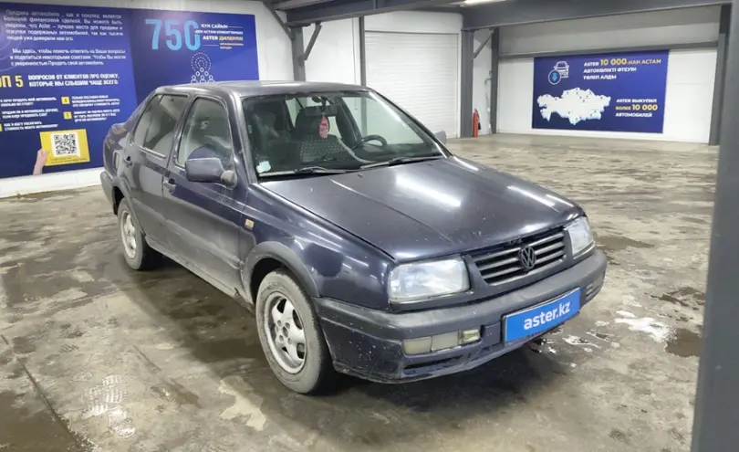Volkswagen Vento 1994 года за 1 500 000 тг. в Астана фото 2