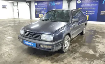 Volkswagen Vento 1994 года за 1 500 000 тг. в Астана фото 1