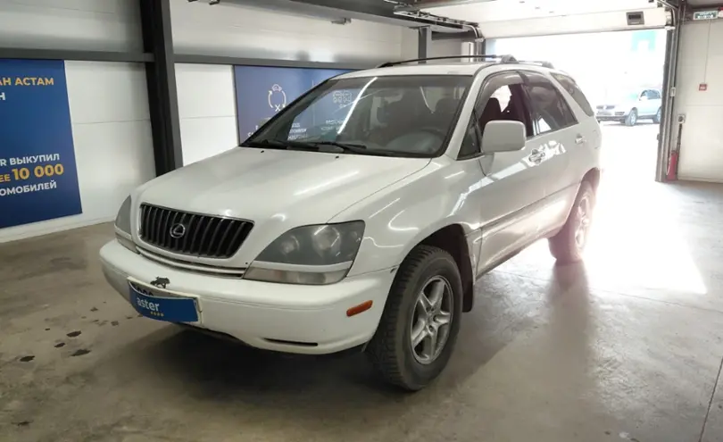 Lexus RX 1999 года за 5 000 000 тг. в Астана