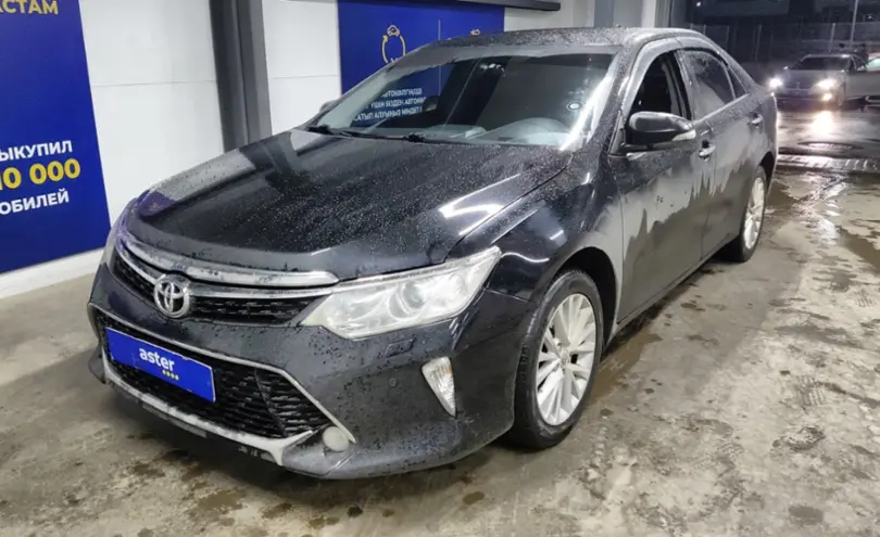 Toyota Camry 2015 года за 9 000 000 тг. в Астана