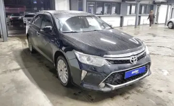 Toyota Camry 2015 года за 9 000 000 тг. в Астана фото 2