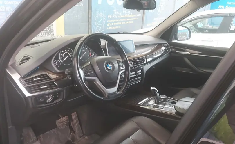 BMW X5 2015 года за 14 000 000 тг. в Алматы фото 5
