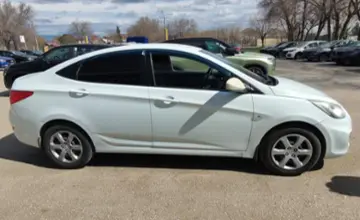 Hyundai Accent 2013 года за 3 000 000 тг. в Актобе фото 4