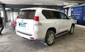 Toyota Land Cruiser Prado 2013 года за 18 000 000 тг. в Астана фото 3