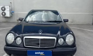 Mercedes-Benz E-Класс 1996 года за 2 000 000 тг. в Тараз фото 2