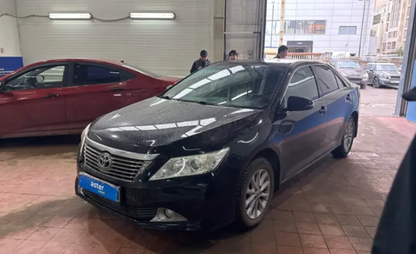 Toyota Camry 2013 года за 7 300 000 тг. в Астана