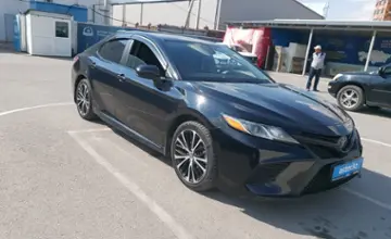 Toyota Camry 2019 года за 11 200 000 тг. в Шымкент фото 2