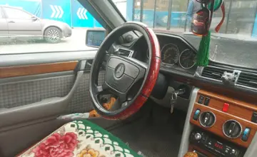 Mercedes-Benz W124 1992 года за 1 500 000 тг. в Алматы фото 5