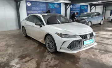 Toyota Avalon 2019 года за 12 000 000 тг. в Астана фото 2