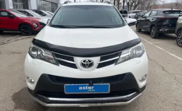 Toyota RAV4 2014 года за 9 000 000 тг. в Актобе фото 2