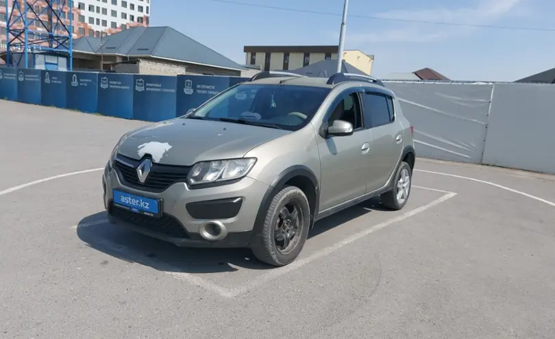 Renault Sandero 2015 года за 4 000 000 тг. в Шымкент