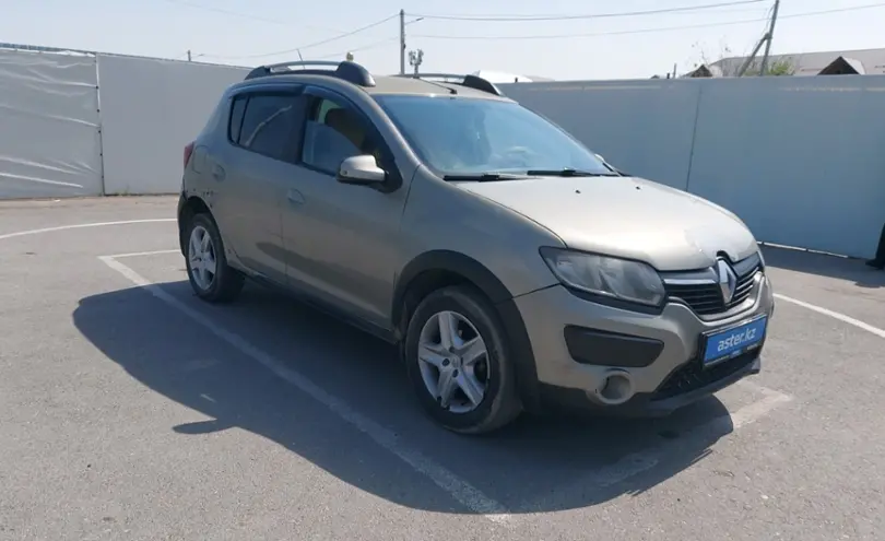 Renault Sandero 2015 года за 4 000 000 тг. в Шымкент фото 2