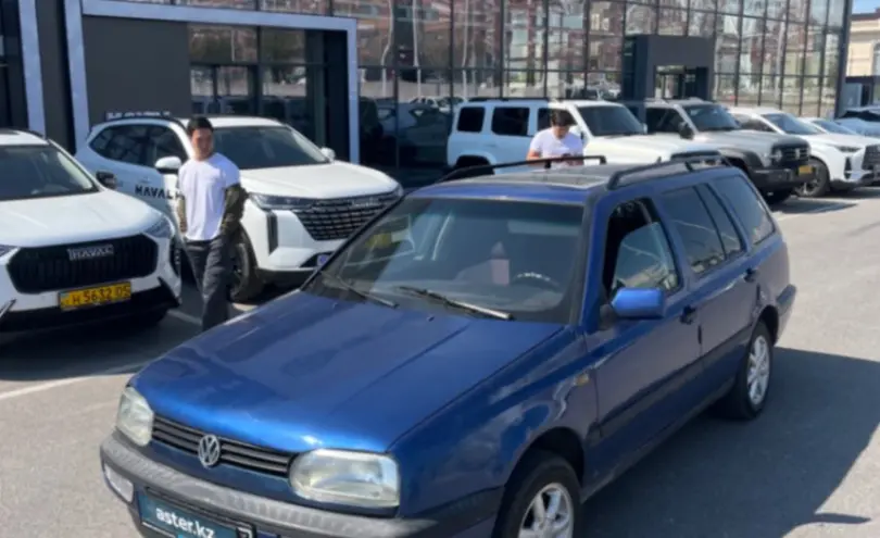 Volkswagen Golf 1995 года за 2 500 000 тг. в Шымкент