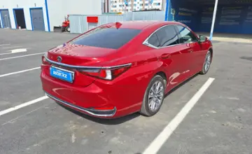 Lexus ES 2023 года за 17 500 000 тг. в Алматы