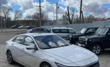 Hyundai Elantra 2023 года за 10 000 000 тг. в Уральск фото 3