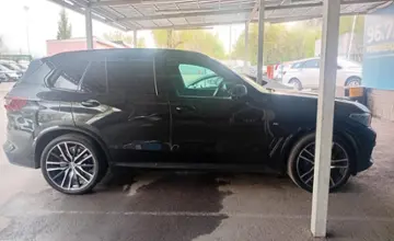 BMW X5 2020 года за 32 000 000 тг. в Алматы фото 4