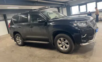 Toyota Land Cruiser Prado 2018 года за 23 000 000 тг. в Астана фото 4