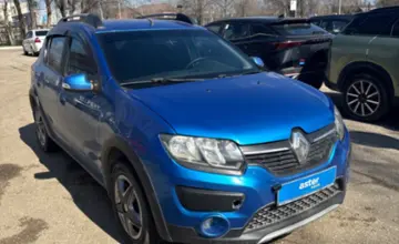 Renault Sandero 2017 года за 3 700 000 тг. в Актобе фото 3