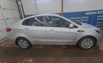 Kia Rio 2015 года за 4 400 000 тг. в Астана фото 4