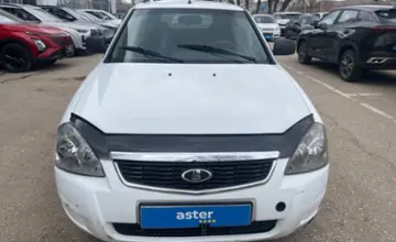 LADA (ВАЗ) Priora 2013 года за 1 500 000 тг. в Актобе фото 2