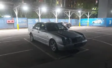 Mercedes-Benz E-Класс 1996 года за 3 000 000 тг. в Алматы фото 2