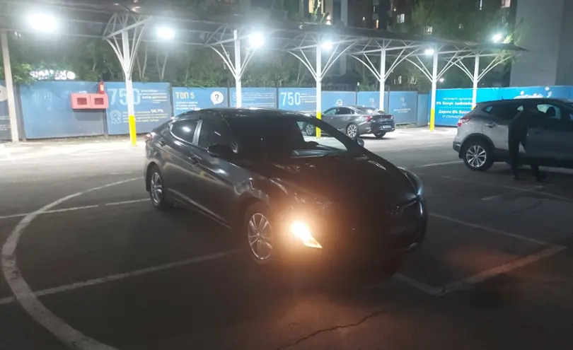 Hyundai Elantra 2015 года за 6 000 000 тг. в Алматы фото 4