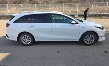 Kia Ceed SW 2023 года за 7 800 000 тг. в Усть-Каменогорск фото 4