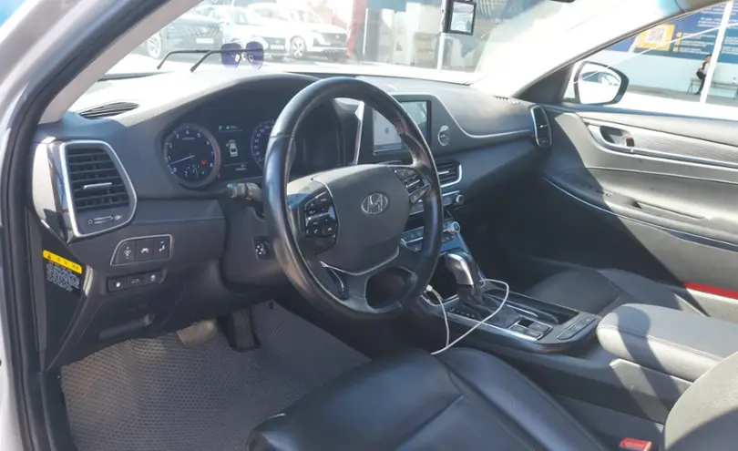 Hyundai Grandeur 2016 года за 11 500 000 тг. в Шымкент фото 5
