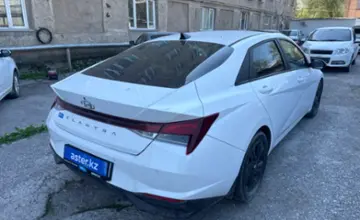 Hyundai Elantra 2021 года за 9 500 000 тг. в Шымкент