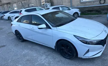 Hyundai Elantra 2021 года за 9 500 000 тг. в Шымкент фото 4