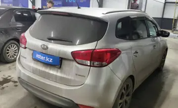 Kia Carens 2013 года за 6 200 000 тг. в Астана фото 3