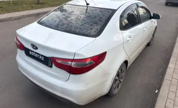 Kia Rio 2015 года за 4 700 000 тг. в Астана