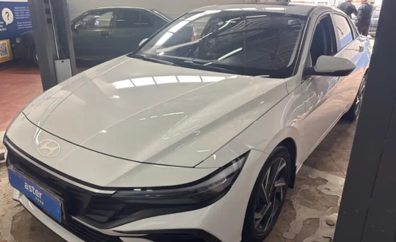 Hyundai Elantra 2024 года за 9 000 000 тг. в Астана