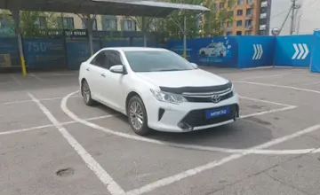 Toyota Camry 2015 года за 11 000 000 тг. в Алматы фото 2
