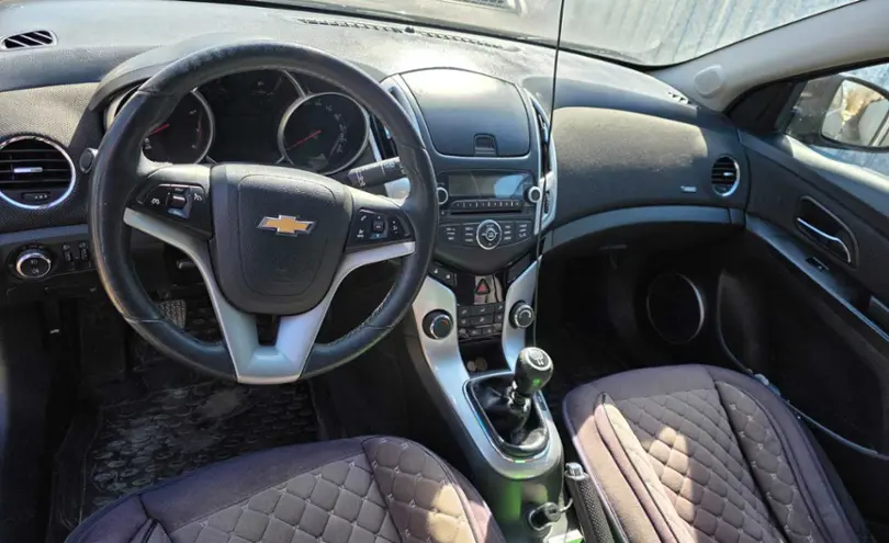 Chevrolet Cruze 2015 года за 4 800 000 тг. в Актобе фото 4