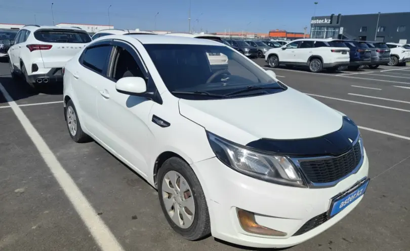 Kia Rio 2014 года за 4 900 000 тг. в Алматы фото 3