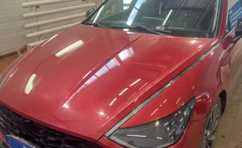 Hyundai Sonata 2020 года за 9 500 000 тг. в Астана