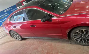 Hyundai Sonata 2020 года за 9 500 000 тг. в Астана фото 4