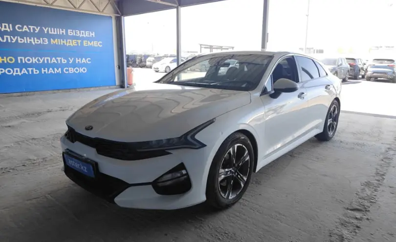 Kia K5 2021 года за 10 500 000 тг. в Алматы