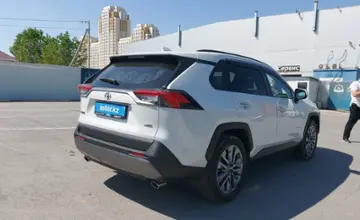 Toyota RAV4 2020 года за 19 000 000 тг. в Шымкент фото 3