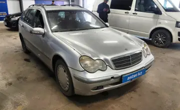 Mercedes-Benz C-Класс 2006 года за 2 600 000 тг. в Астана фото 2