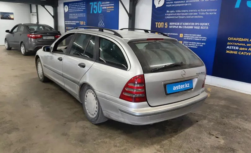 Mercedes-Benz C-Класс 2006 года за 2 600 000 тг. в Астана фото 4
