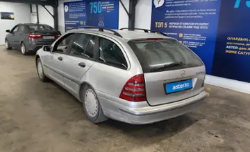 Mercedes-Benz C-Класс 2006 года за 2 600 000 тг. в Астана фото 4