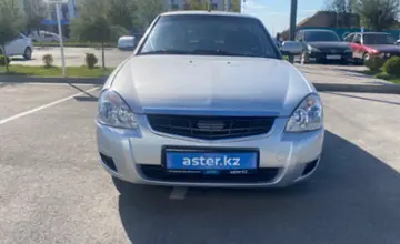 LADA (ВАЗ) Priora 2013 года за 1 500 000 тг. в Шымкент фото 2