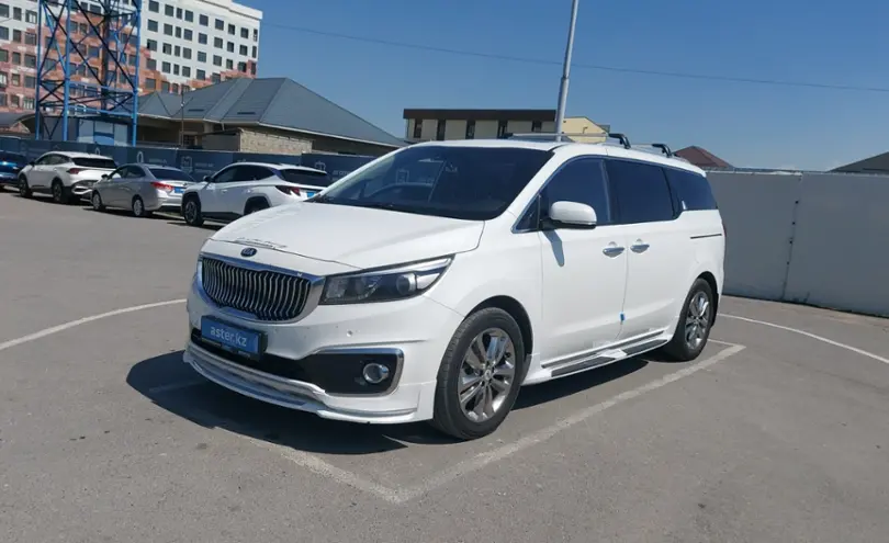 Kia Carnival 2015 года за 12 000 000 тг. в Шымкент