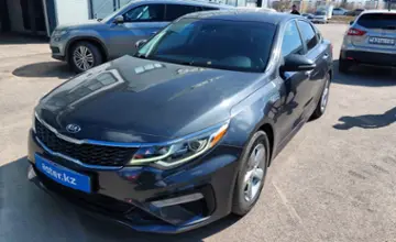 Kia Optima 2018 года за 9 000 000 тг. в Астана фото 1