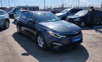 Kia Optima 2018 года за 9 000 000 тг. в Астана фото 2