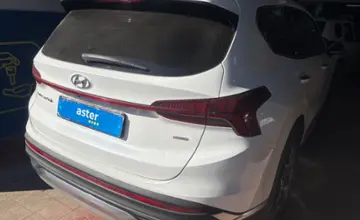 Hyundai Santa Fe 2023 года за 16 000 000 тг. в Астана