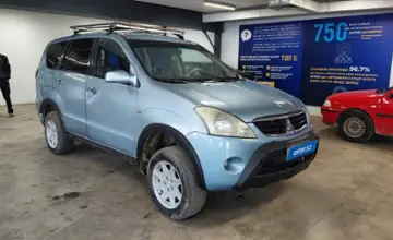 Mitsubishi Outlander 2008 года за 5 000 000 тг. в Астана фото 2
